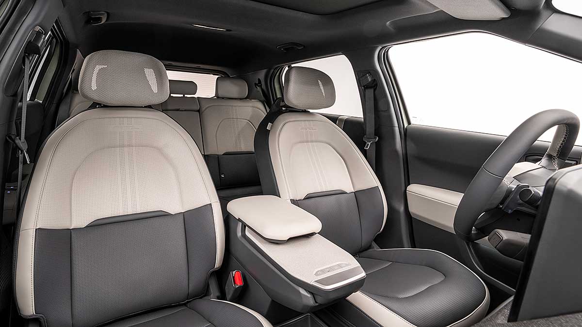 kia ev3 gtline aventurinegreen interior print 3600x2400 009