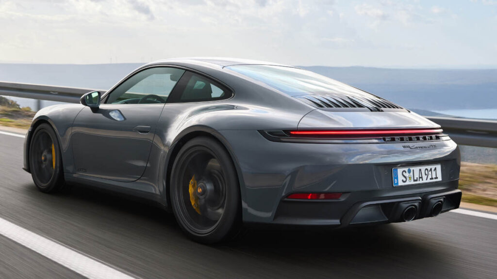 Porsche 911 Carrera GTS