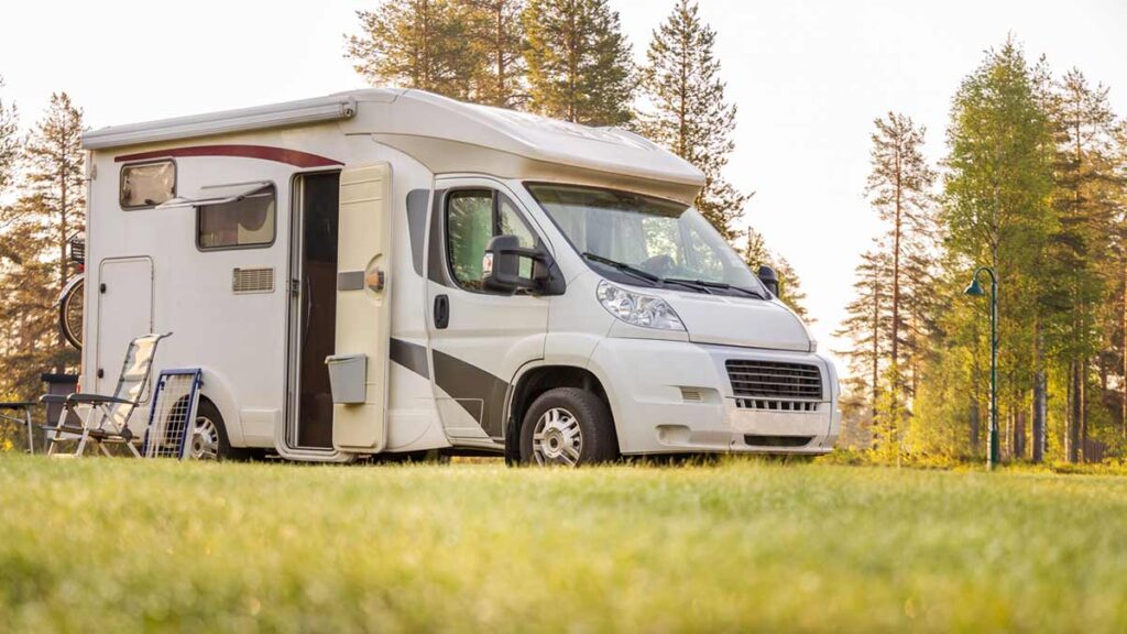 La normativa para viajar en autocaravana este verano 2024, qué dice la DGT
