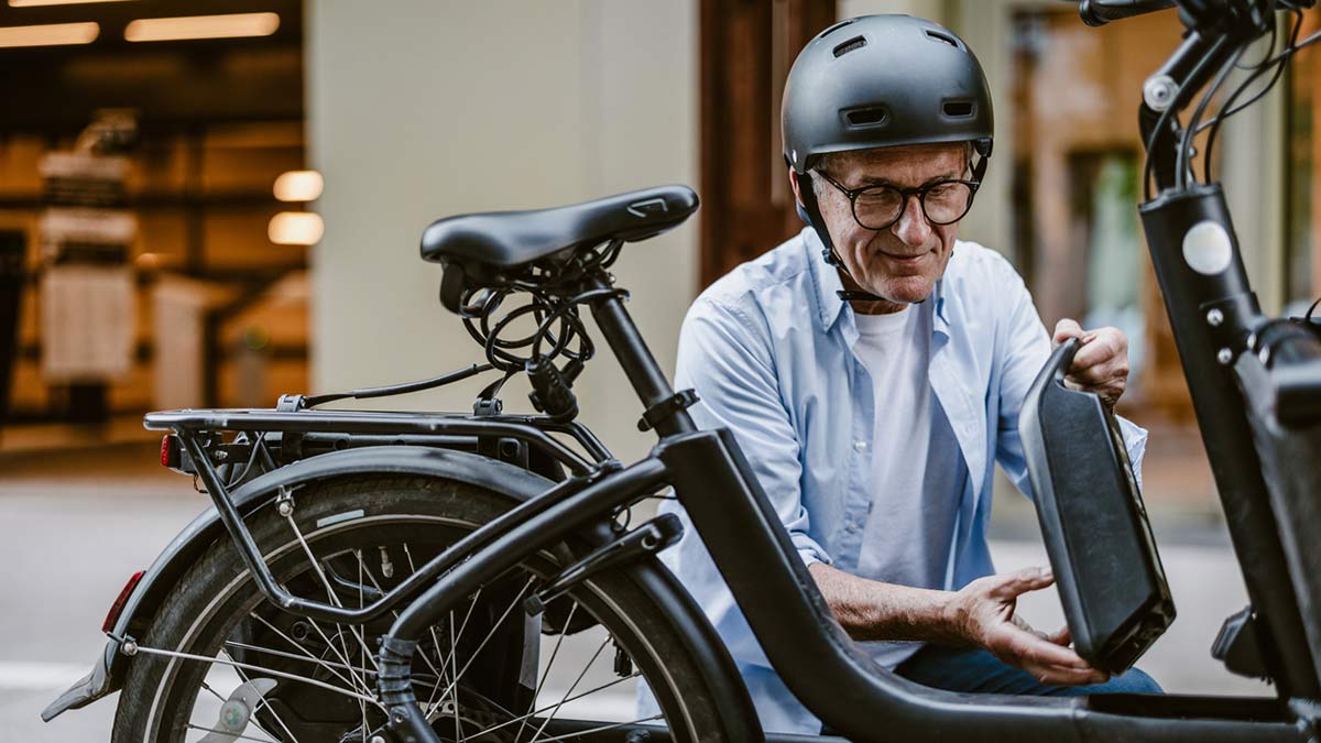 Todo lo que deberías saber sobre bicicletas y patinetes eléctricos si quieres comprarte uno este 2024