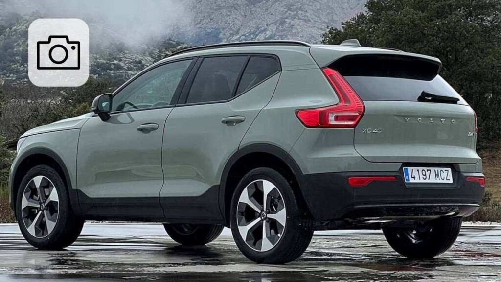 Volvo XC40 2024
