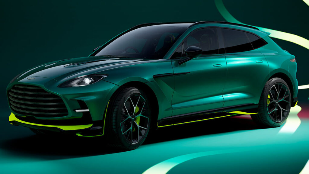Aston Martin DBX707 AMR24 Edition: un SUV de 707 CV para rendir homenaje a la Fórmula 1