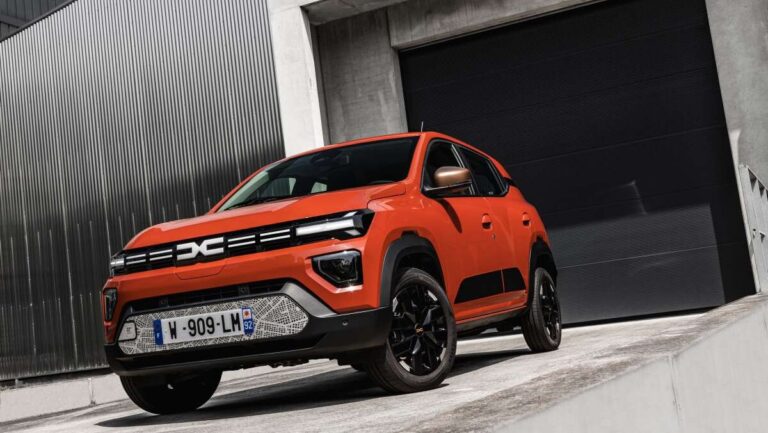 Dacia Spring 2024