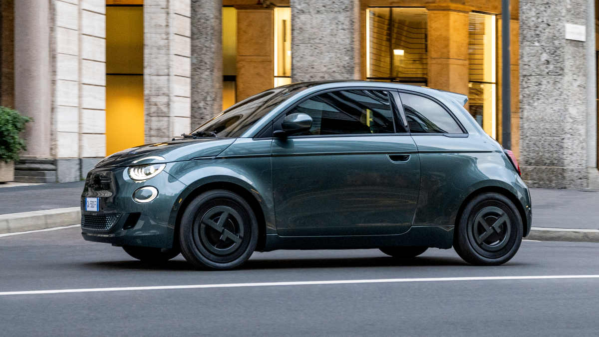 Fiat 500e Armani