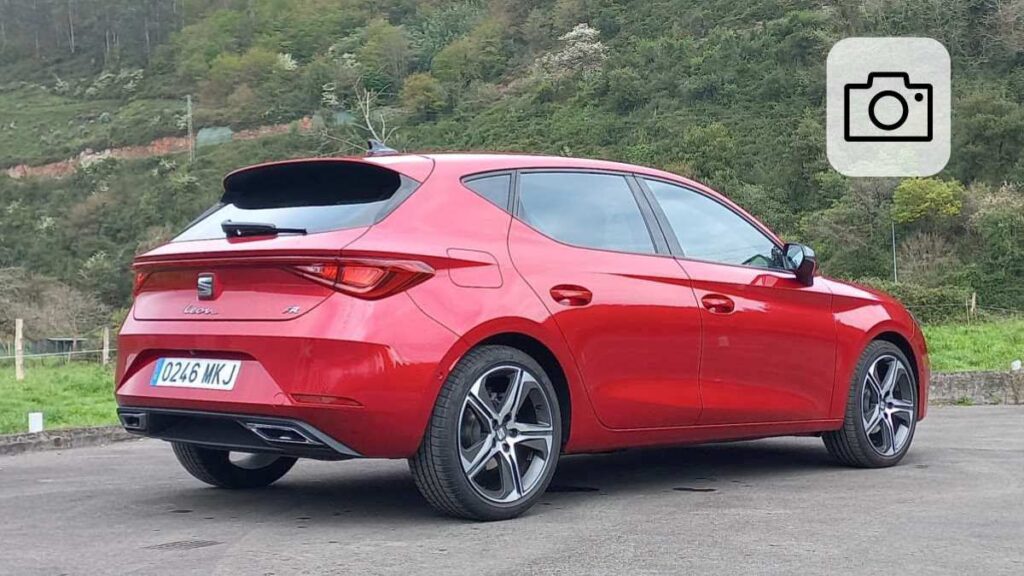 Seat León eTSI FR