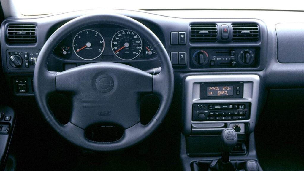 Opel Frontera clásico
