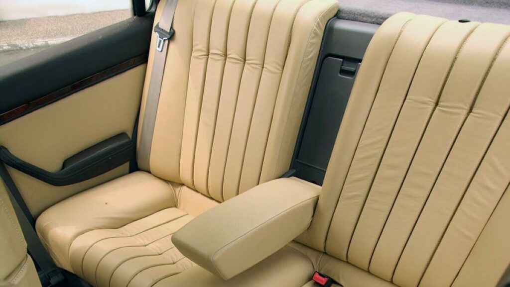 Peugeot 405 Coupé Heuliez