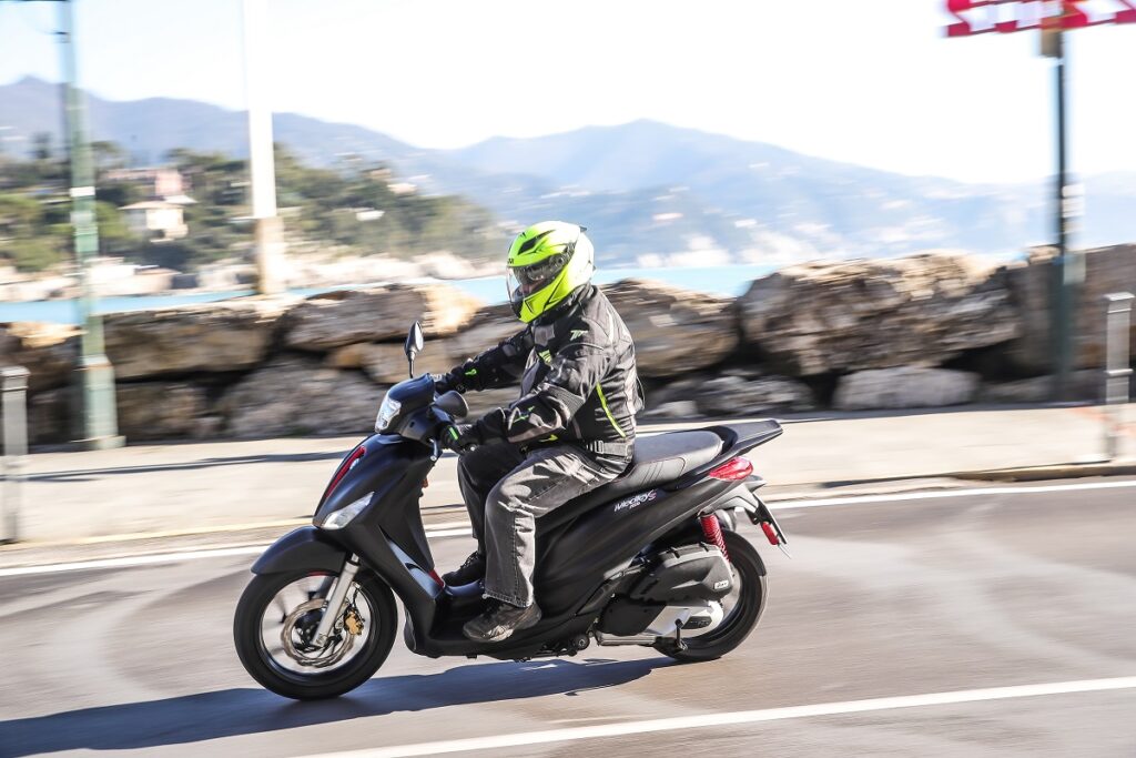piaggio_medley_125_4