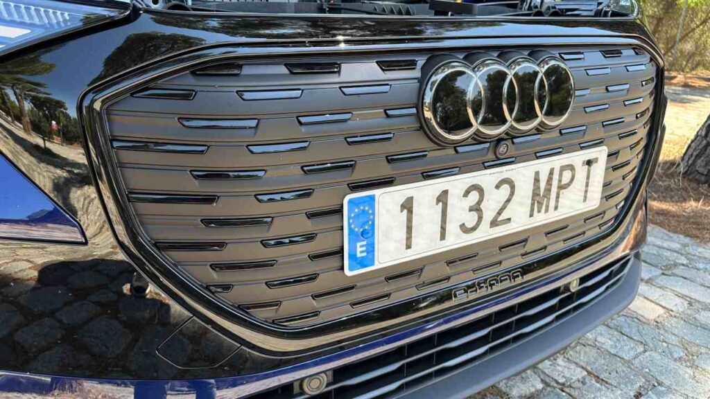 audi Q4 parrilla