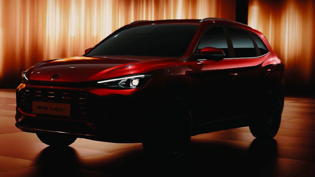 MG ZS Hybrid+: llega la hibridación y la etiqueta ECO al SUV superventas de menos de 20.000 euros