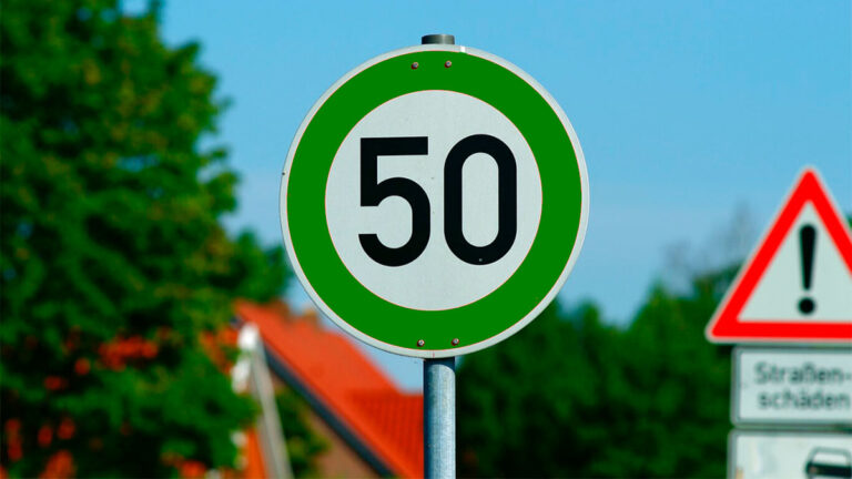 La nueva senal con borde verde ¿que significa y como afecta a los conductores 00001