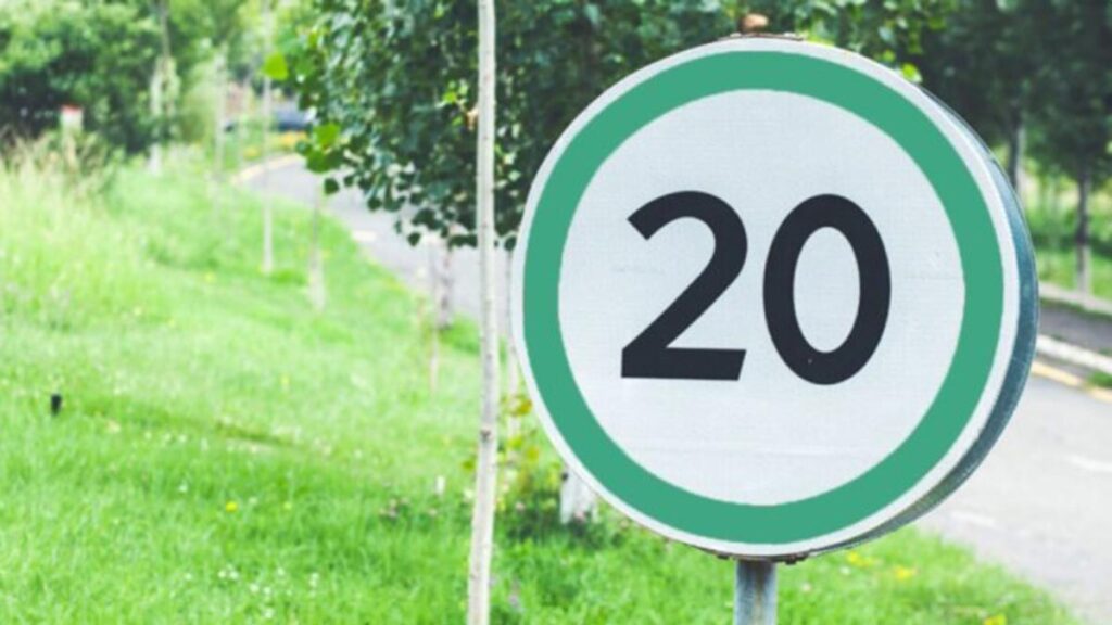 La nueva señal con borde verde: ¿qué significa y cómo afecta a los conductores?