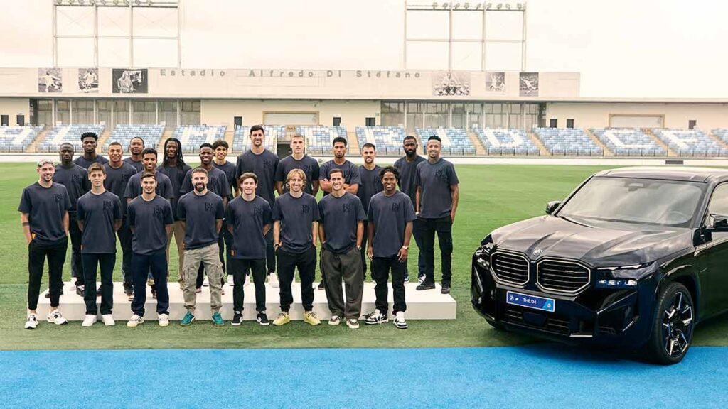 Los jugadores del Real Madrid ya tienen sus nuevos coches: ¿qué BMW habrá elegido la 'BMV'?