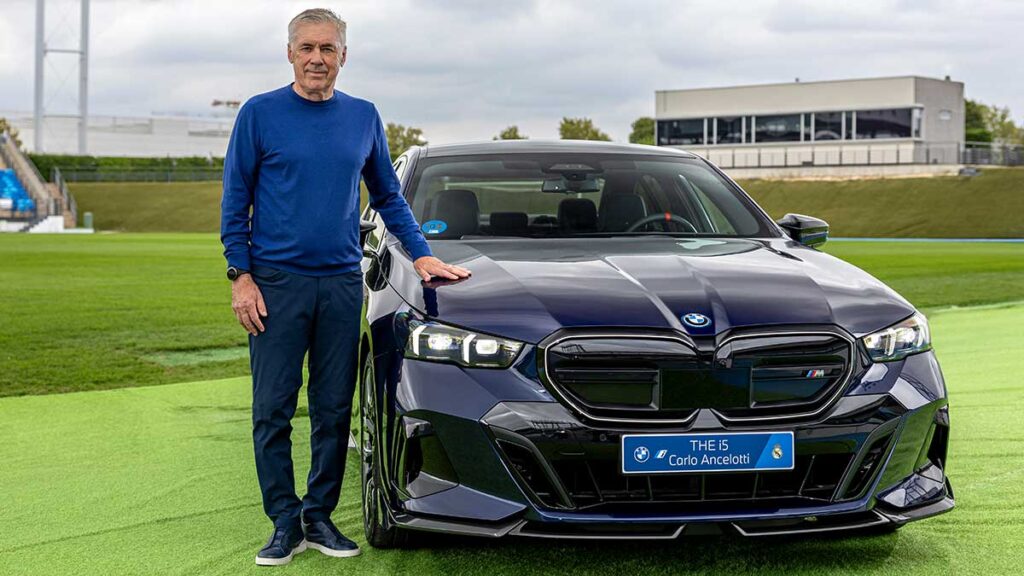 Los jugadores del Real Madrid ya tienen sus nuevos coches: ¿qué BMW habrá elegido la 'BMV'?