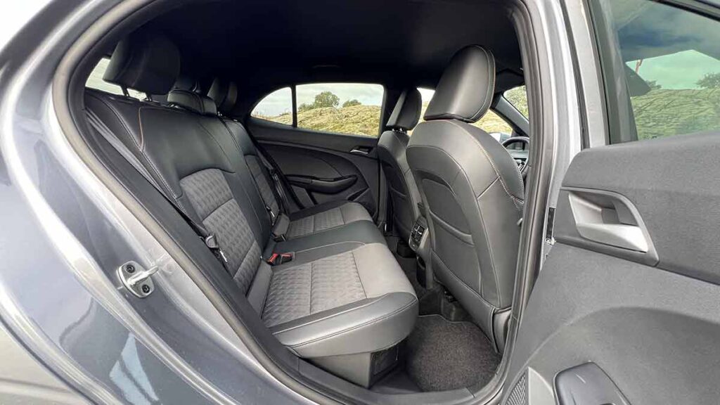 MG 3 Hybrid 2024 41 1