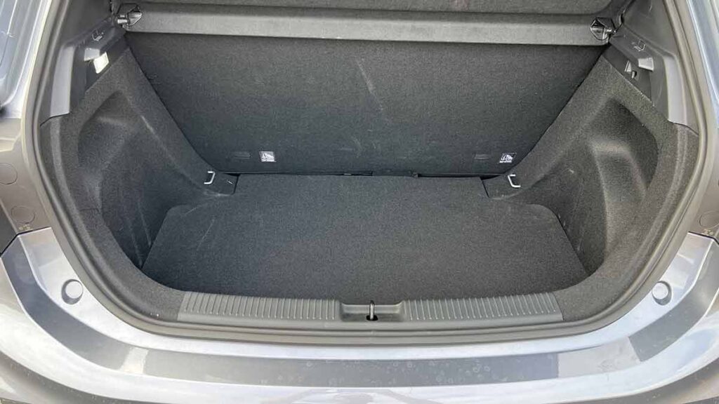 MG 3 Hybrid 2024 44 1