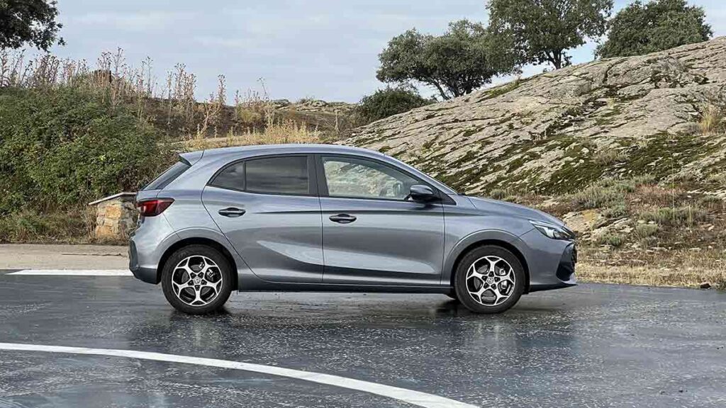 MG 3 Hybrid 2024