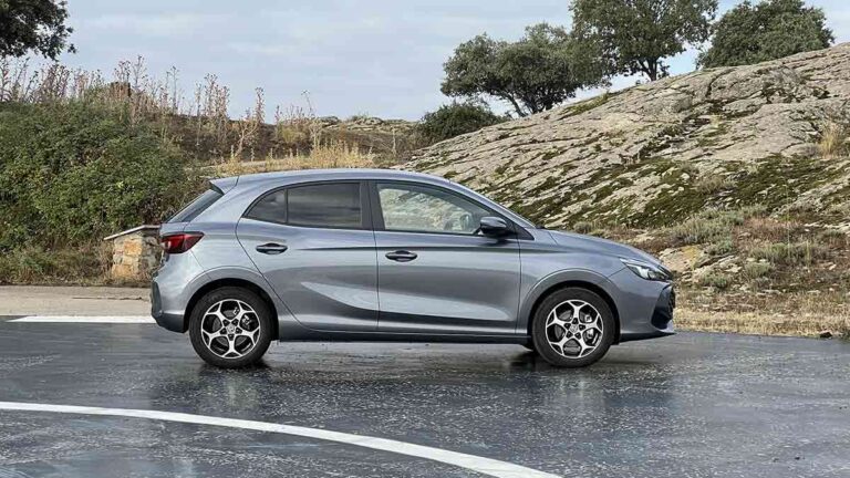 MG 3 Hybrid 2024