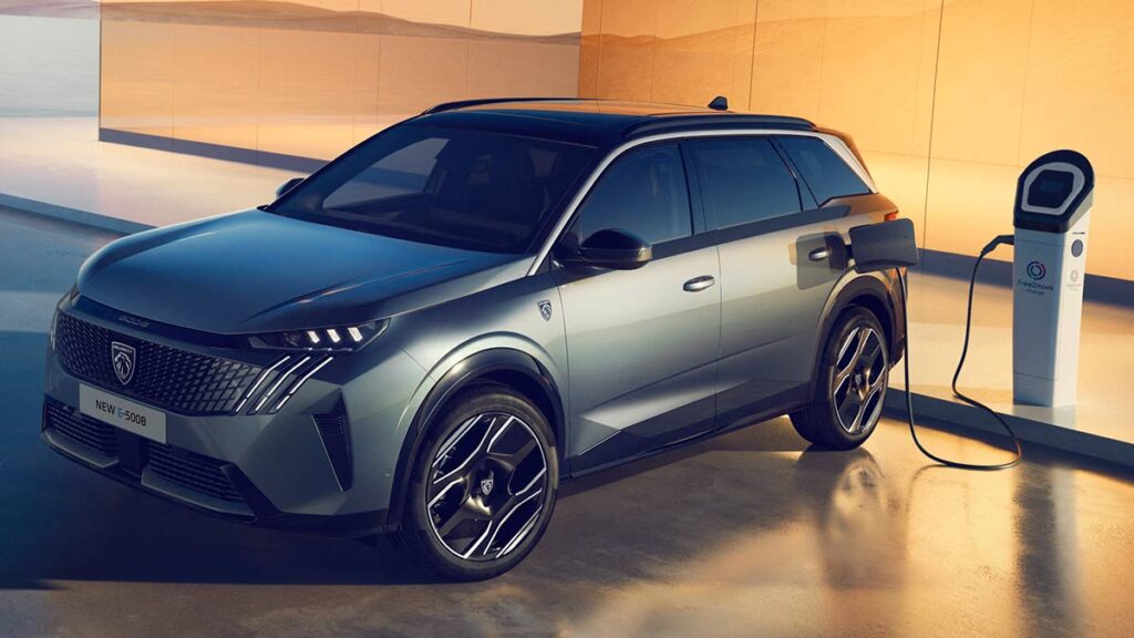 Peugeot E-3008 y E-5008: llegan las versiones eléctricas con autonomía extendida