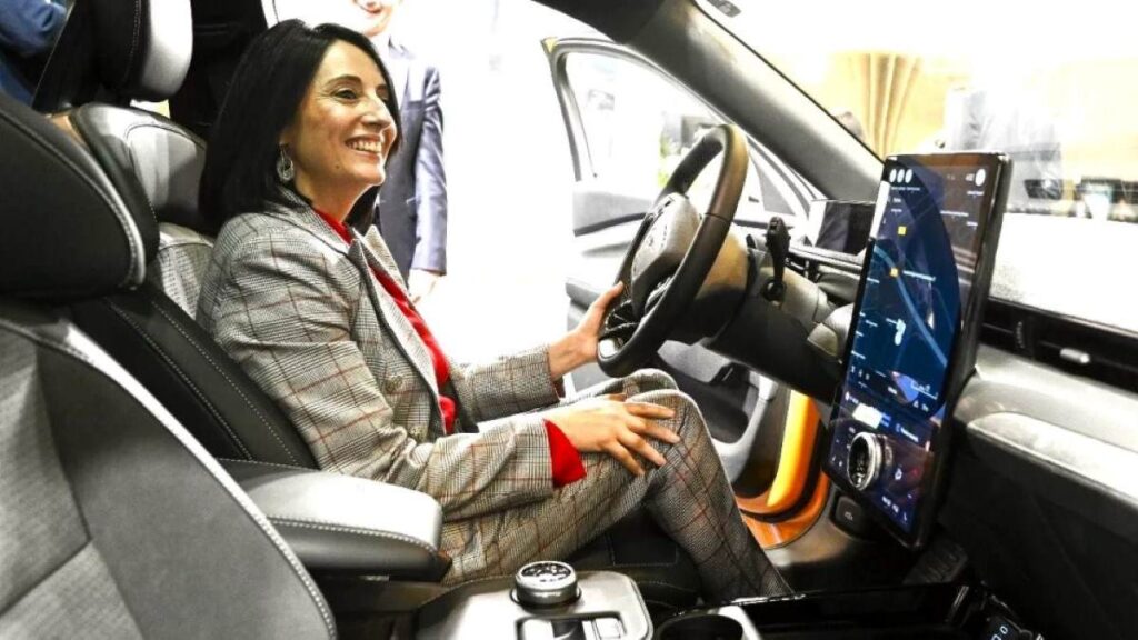 Auto Mobility Trends 2024