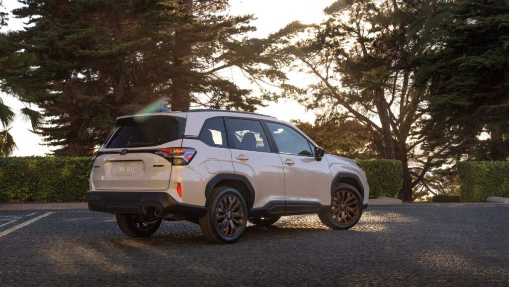 Subaru Forester 2025