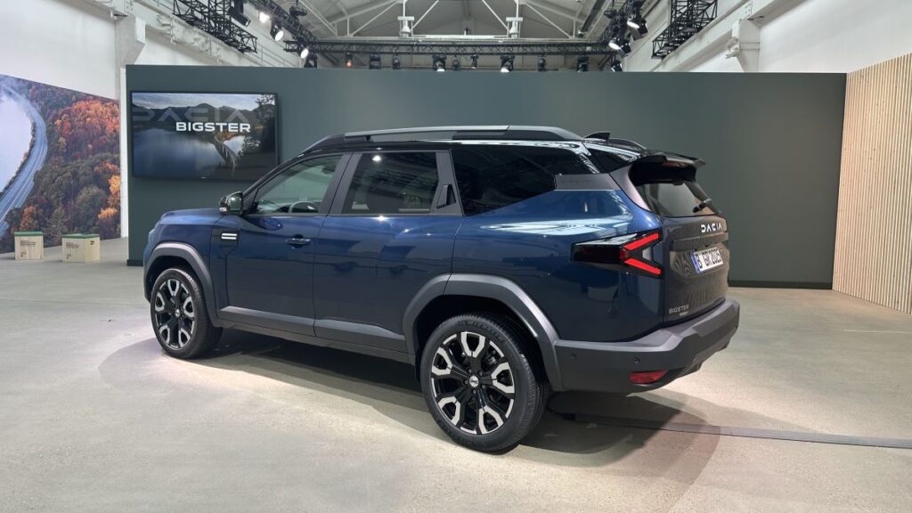 Dacia Bigster lateral
