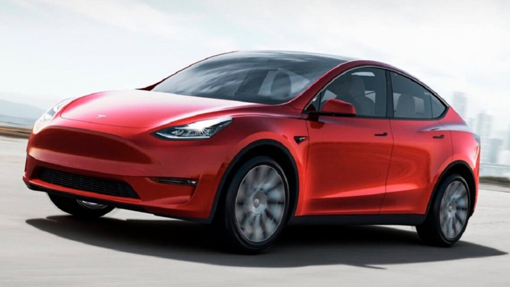 El Tesla Model Y de 7 plazas llega a España con un precio que le convierte en rival directo del Peugeot E-3008