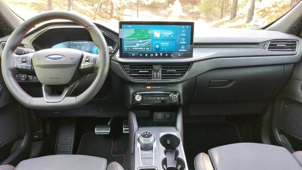 Ford Kuga FHEV