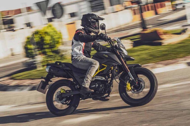 MITT-125-TK-Adventure_1