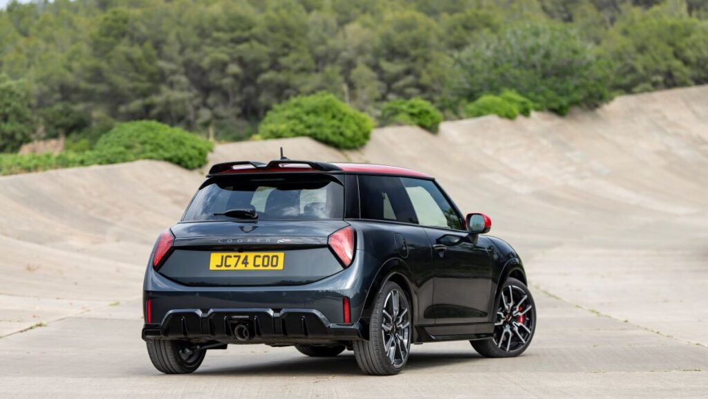 Mini John Cooper Works 2025