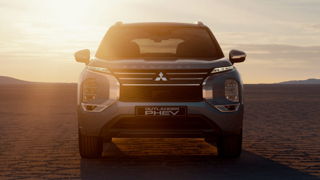 Mitsubishi Outlander PHEV 2025: características, especificaciones y precios en España