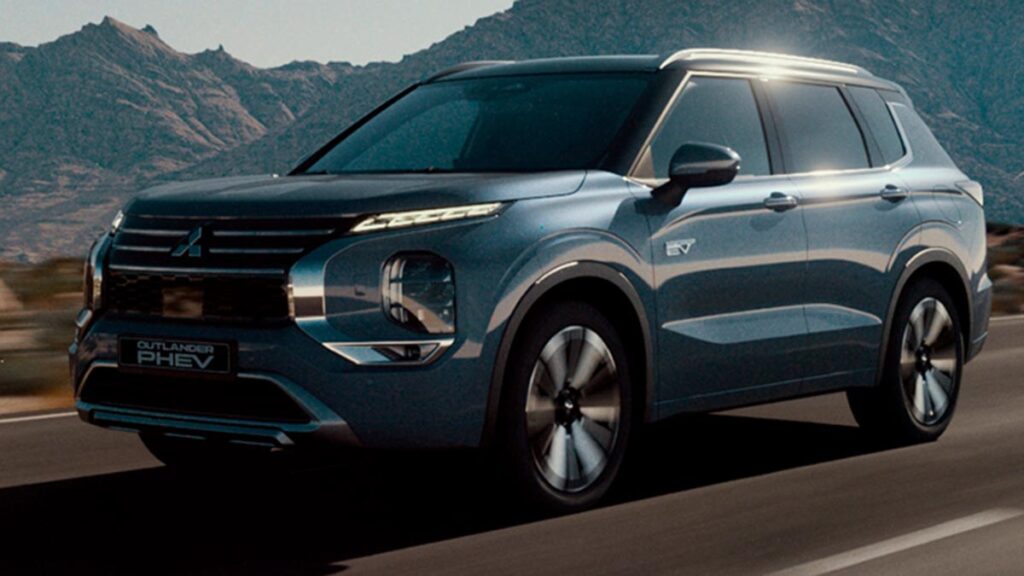 Mitsubishi Outlander PHEV 2025: características, especificaciones y precios en España