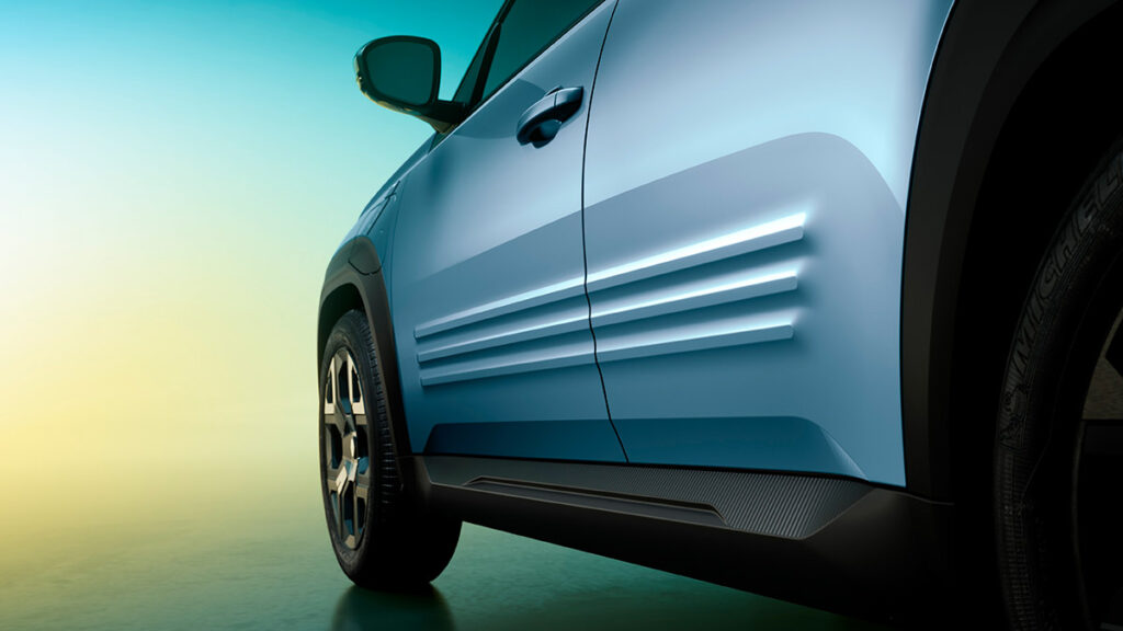 Renault 4 E-Tech: primeras imágenes del regreso de un icono, ahora 100% eléctrico