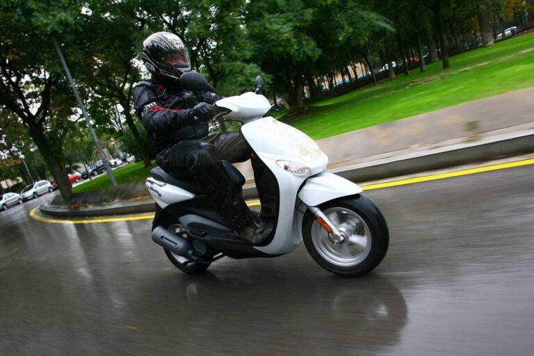 equipamiento_lluvia_apertura
