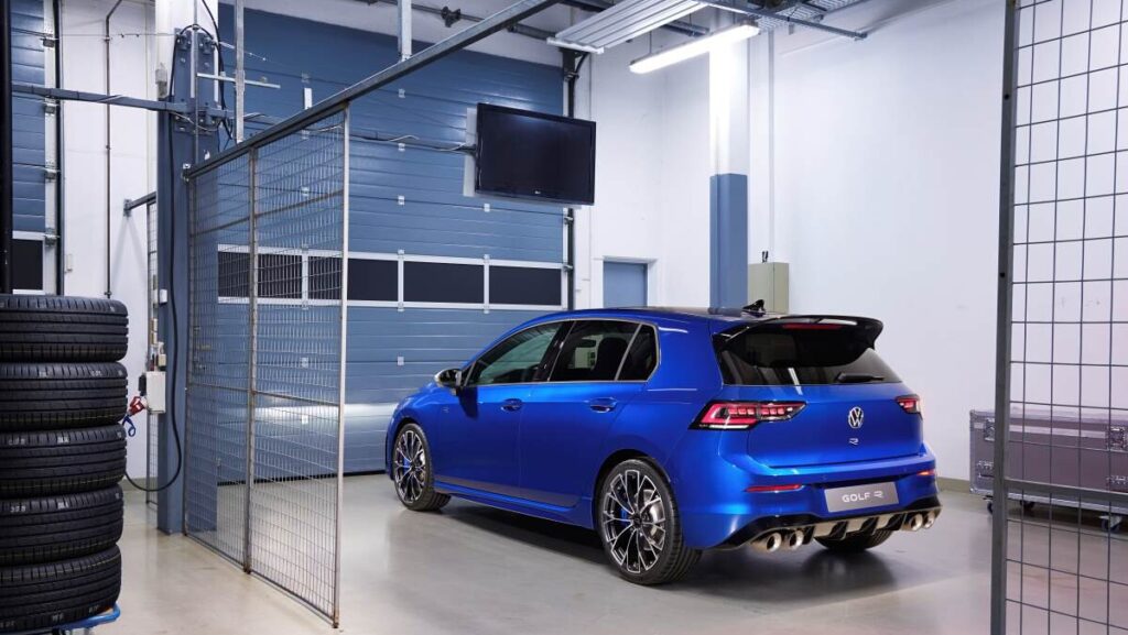 Volkswagen Golf R 2025