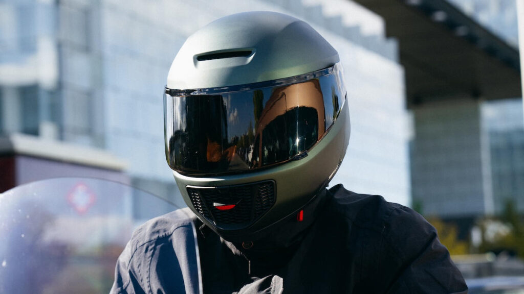 zyon-helmets-1 (1)