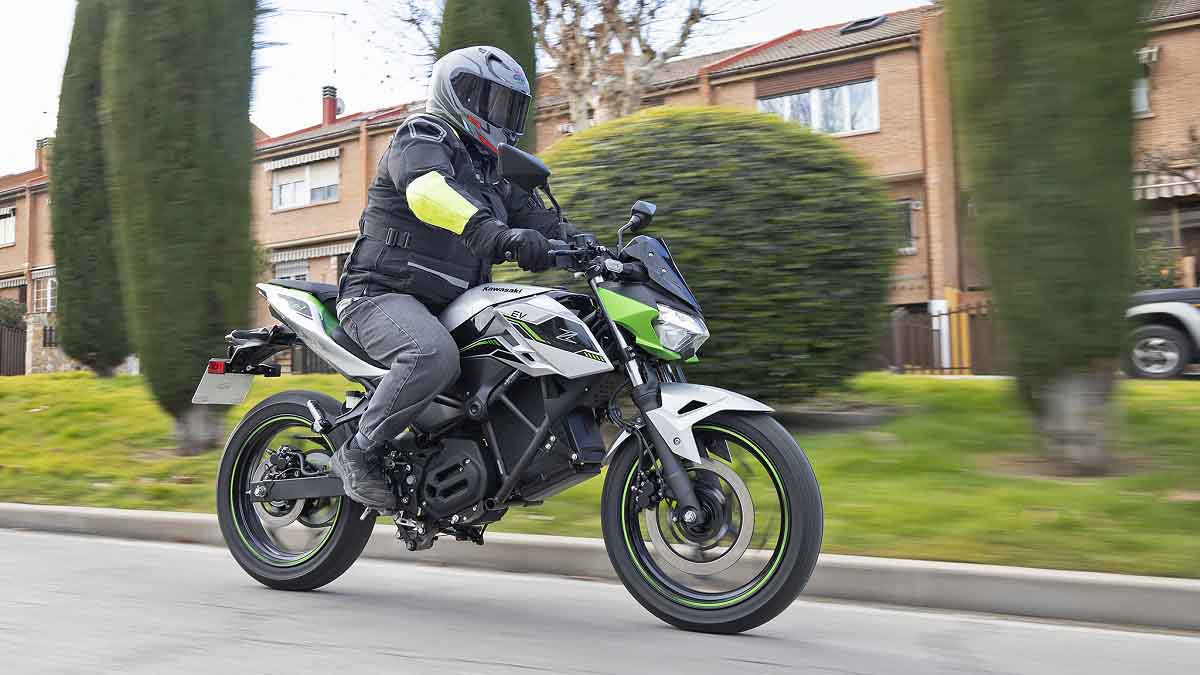 Kawasaki Z e 1 2024 prueba 14