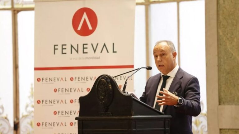 feneval rent a car
