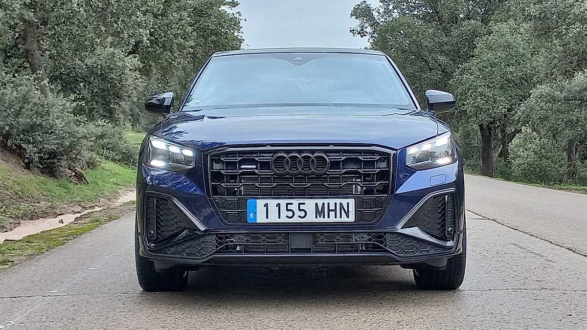 5 Audi Q2 35 TDI S Tronic Quattro