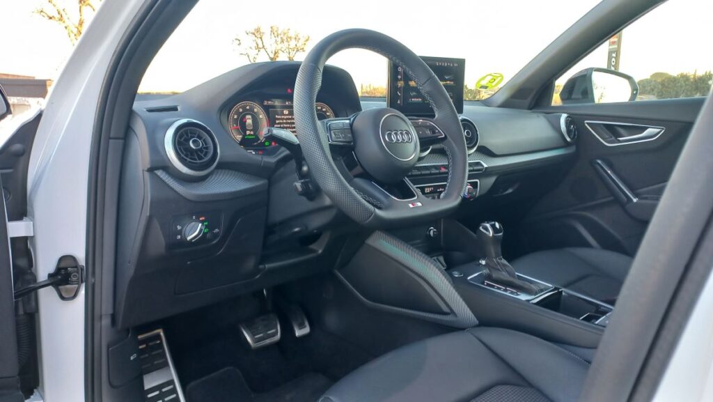 Audi-Q2-35-TFSI-S-Tronic