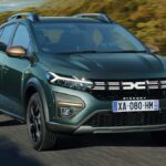 El Dacia Sandero sigue siendo el coche más vendido en España, pero su liderazgo se siente cada vez más amenazado…
