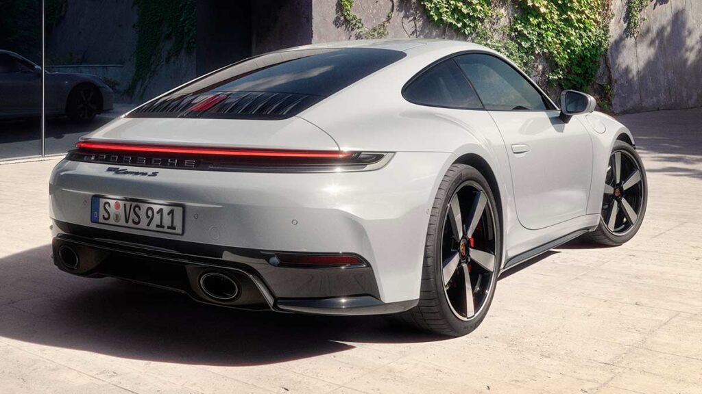 Porsche 911 Carrera S 2025: más potente, más dinámico pero sin cambio manual