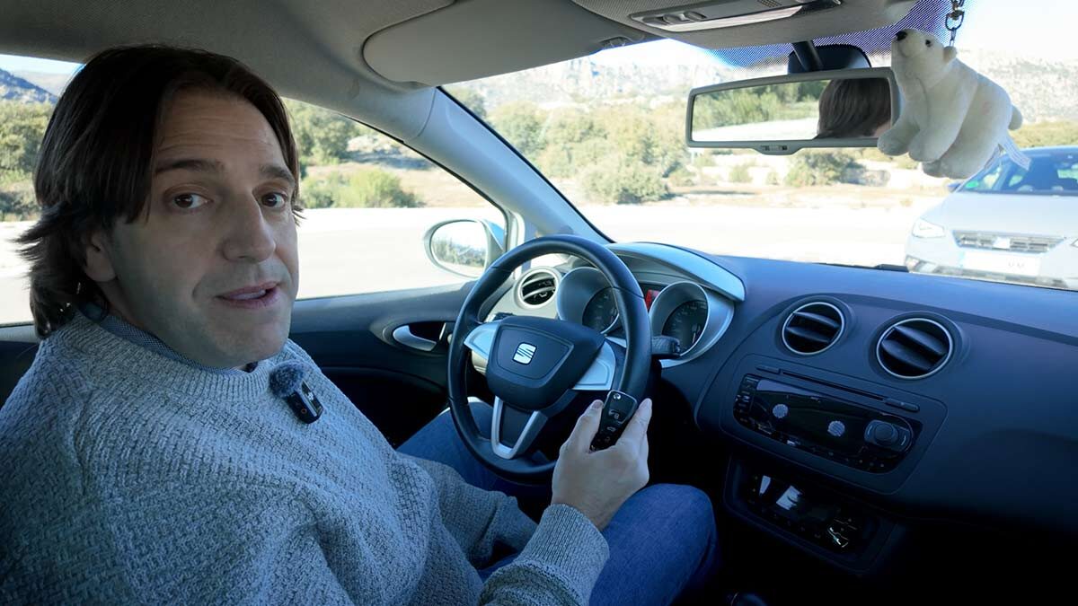 Seat-Ibiza-2008-vs-Seat-Ibiza-2025_00007-1