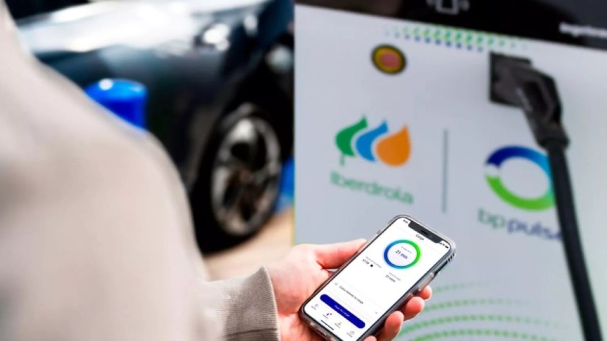 app bp pulse en un punto de carga