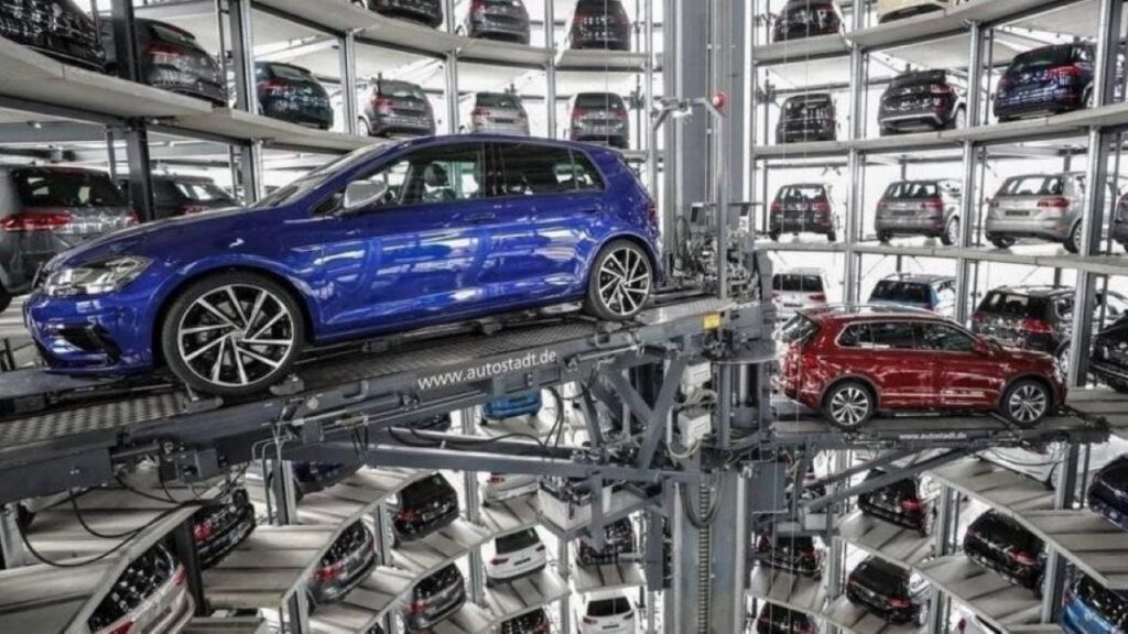 centro-de-entrega-de-vehiculos-de-volkswagen-en-wolfsburg_89