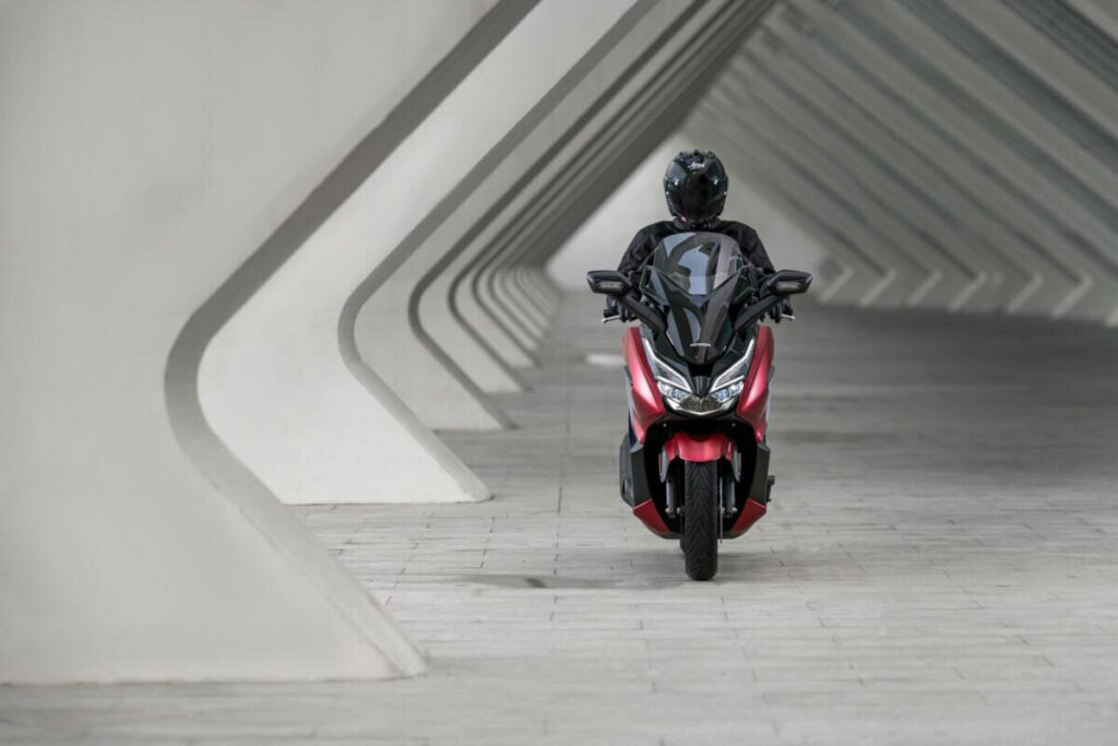 honda_forza_125-1200x800