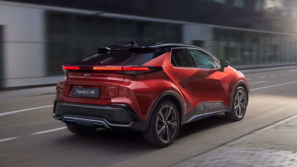 toyotac hrhybrid rojopersa vistatraseralateral