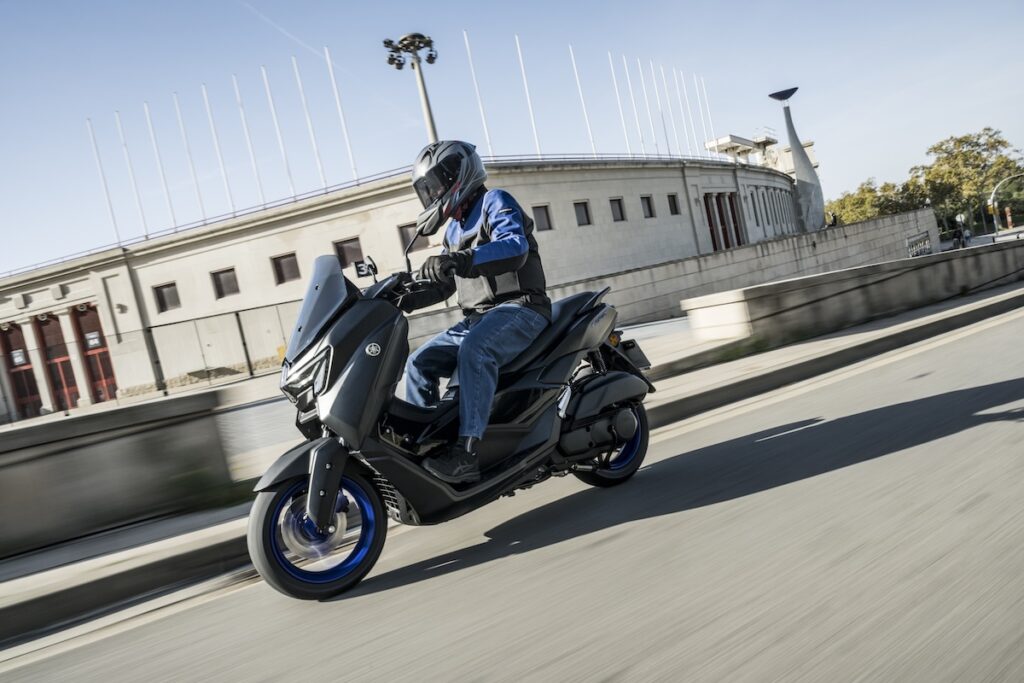 Presentacion_Yamaha_NMAX_2025_accion_-8
