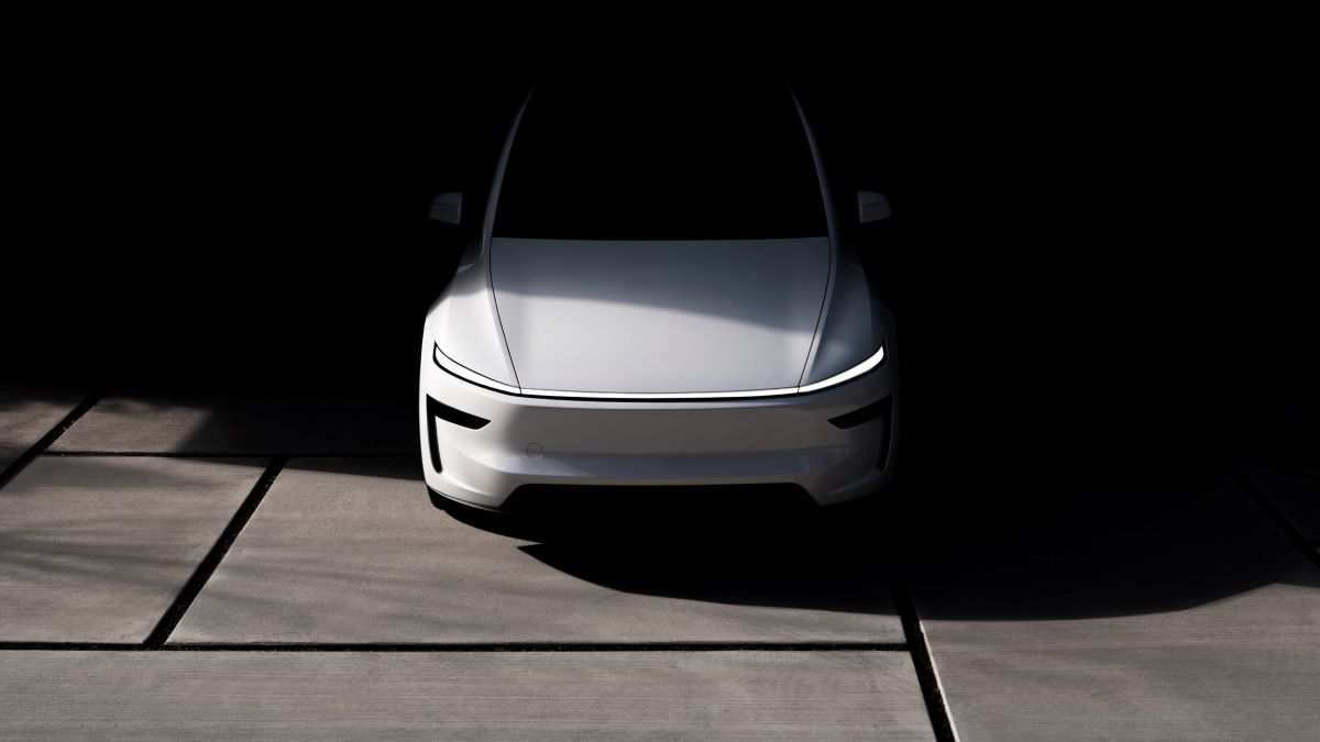 Tesla Model Y 2025