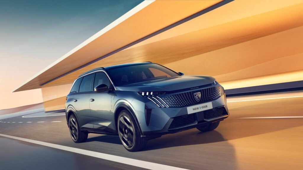 Peugeot 5008 2025 portada
